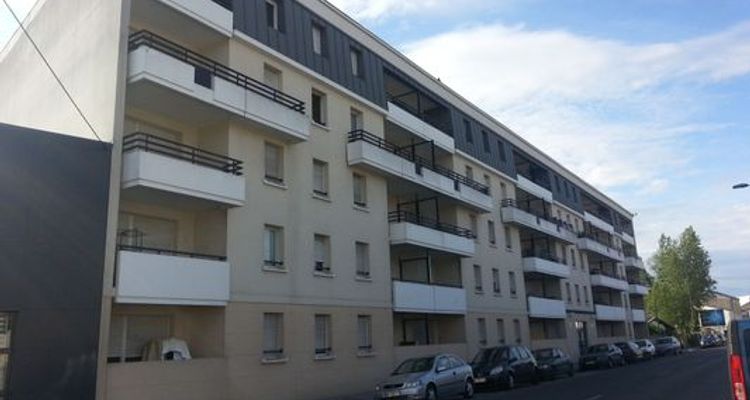 appartement 3 pièces à louer BORDEAUX 33300 52.9 m²