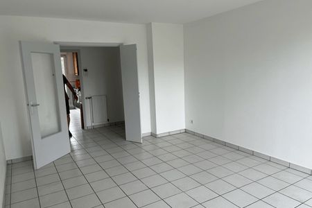 Vue n°2 Appartement 3 pièces T3 F3 à louer - Saint Etienne (42100)