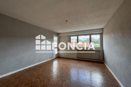 Vue n°2 Appartement 3 pièces T3 F3 à vendre - Rive-de-gier (42800)