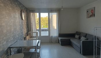 appartement-meuble 1 pièce à louer BOURGOIN-JALLIEU 38300