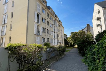 appartement 4 pièces à louer BOISSY ST LEGER 94470