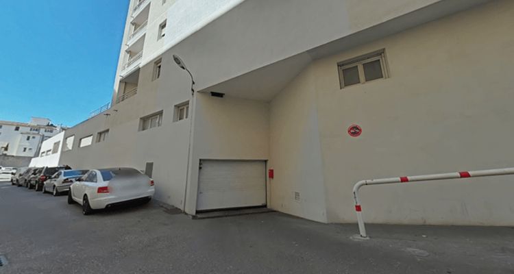 Vue n°1 Parking à louer - Toulon (83000)