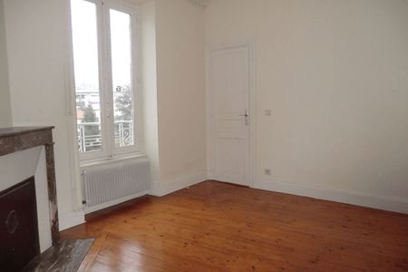 appartement 3 pièces à louer CHAMALIERES 63400 50 m²