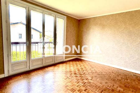 Vue n°2 Appartement 3 pièces T3 F3 à vendre - Pont-évêque (38780)