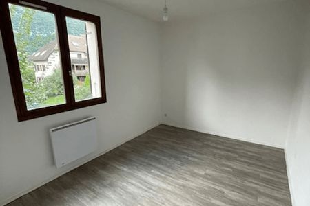 Vue n°3 Appartement 4 pièces T4 F4 à louer - Annecy Le Vieux (74940)