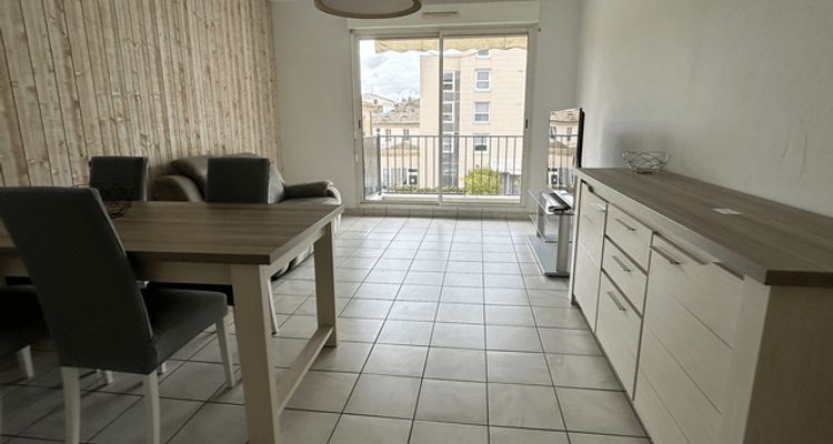 appartement-meuble 3 pièces à louer BORDEAUX 33000 61.7 m²