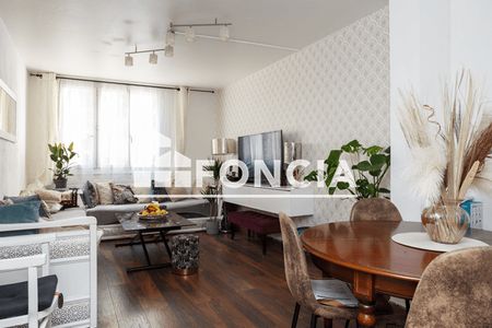 appartement 3 pièces à vendre PARIS 18ᵉ 75018 59.05 m²