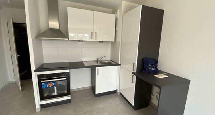 appartement 3 pièces à louer VILLEFONTAINE 38090 59.7 m²