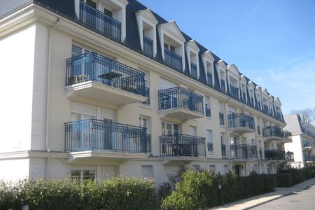 Vue n°2 Appartement 2 pièces T2 F2 à louer - Le Plessis Trevise (94420)