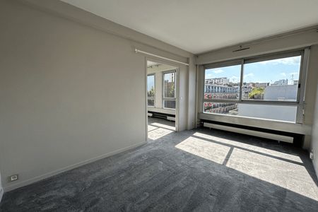 Vue n°3 Appartement 2 pièces T2 F2 à louer - Paris 15ᵉ (75015)