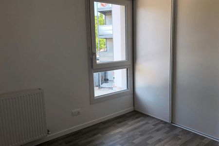 Vue n°3 Appartement 4 pièces T4 F4 à louer - Champigny-sur-marne (94500)