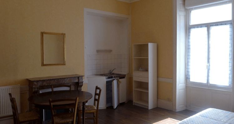 Vue n°1 Studio à louer - Angers (49100) 400 €/mois cc