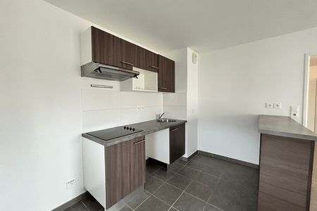 Vue n°3 Appartement 3 pièces T3 F3 à louer - Toulouse (31200)