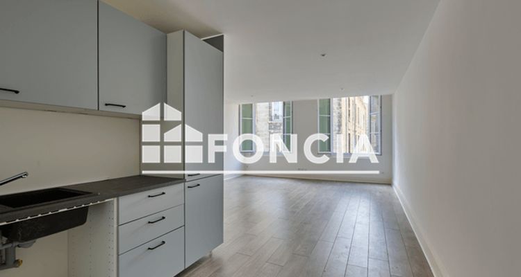 appartement 2 pièces à vendre BORDEAUX 33000 64 m²
