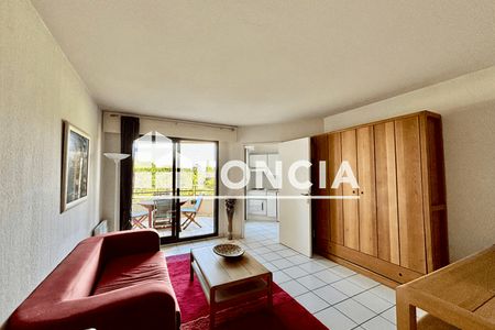 Vue n°3 Appartement 2 pièces T2 F2 à vendre - Antibes (06600)