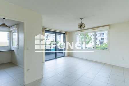 appartement 3 pièces à vendre BRUGES 33520 72.78 m²