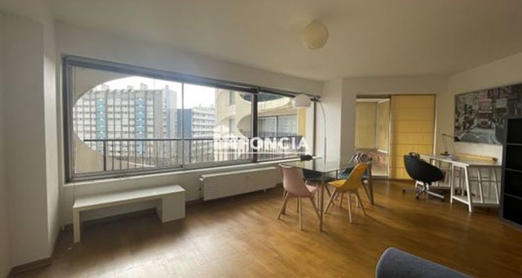 appartement-meuble 2 pièces à louer RENNES 35000 52.06 m²
