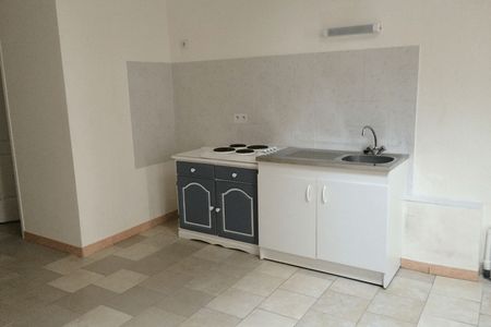 Vue n°3 Appartement 2 pièces T2 F2 à louer - Bourgueil (37140)