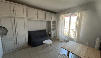 appartement-meuble 1 pièce à louer - NIMES CEDEX 30000 22 m²