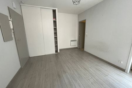 appartement 1 pièce à louer CAEN 14000 23.5 m²
