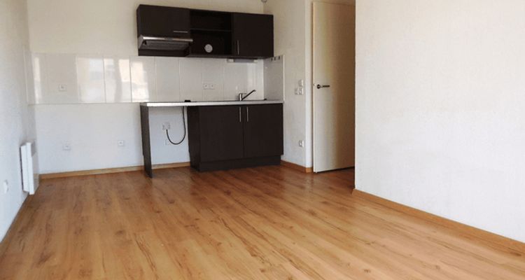appartement 3 pièces à louer MONTELIMAR 26200 54 m²