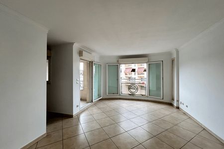 appartement 2 pièces à louer JUAN LES PINS 06160 44.5 m²