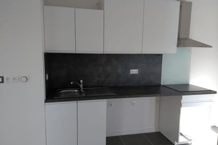 Vue n°2 Appartement 3 pièces T3 F3 à louer - Montpellier (34070)