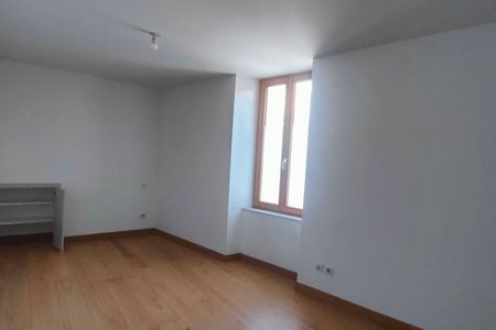 Vue n°3 Appartement 4 pièces T4 F4 à louer - Crolles (38920)