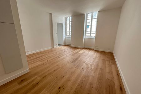 Vue n°3 Appartement 2 pièces T2 F2 à louer - Vannes (56000)