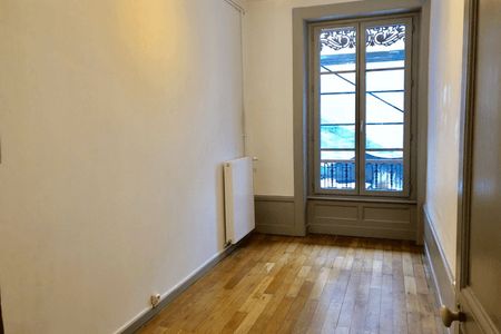 appartement 4 pièces à louer LYON 1ᵉʳ 69001 85.1 m²