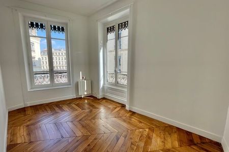 Vue n°2 Appartement 4 pièces à louer - Lyon 2ᵉ (69002) 1 499,22 €/mois cc