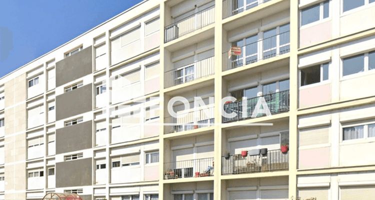 Vue n°1 Appartement 3 pièces T3 F3 à vendre - Châtellerault (86100)