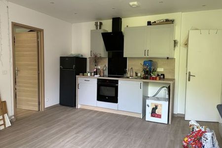 Vue n°2 Appartement 2 pièces T2 F2 à louer - Fontainebleau (77300)