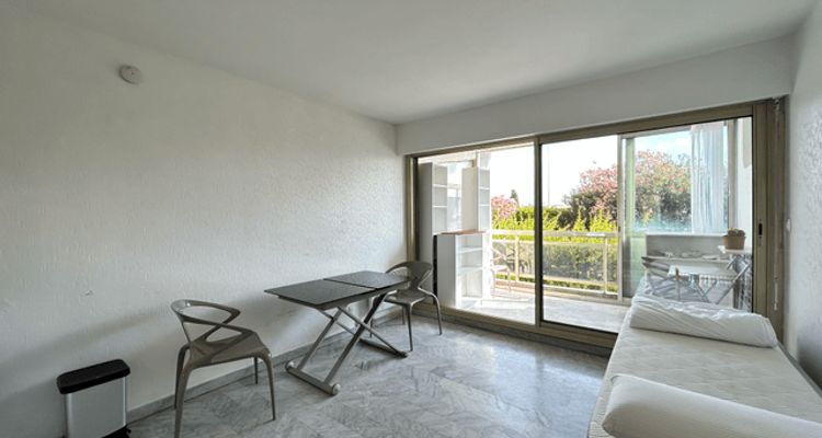 appartement-meuble 1 pièce à louer ANTIBES 06600 22.6 m²
