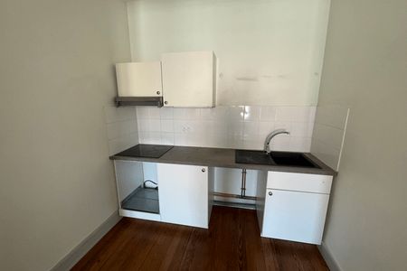 Vue n°2 Appartement 2 pièces T2 F2 à louer - Lyon 7ᵉ (69007)