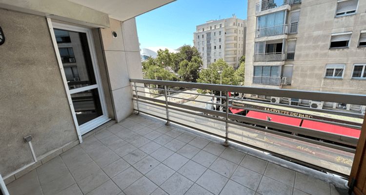 Vue n°1 Appartement 3 pièces T3 F3 à louer - Marseille 8ᵉ (13008)