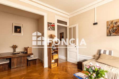 Vue n°2 Appartement 2 pièces à vendre - LYON 4ème (69004) - 70.99 m²