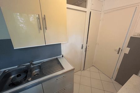 Vue n°2 Appartement meublé 2 pièces T2 F2 à louer - L?hay-les-roses (94240)