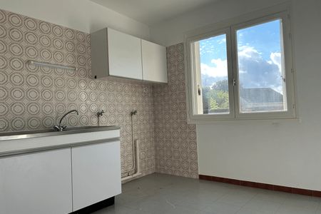 Vue n°3 Appartement 2 pièces T2 F2 à louer - Ouzouer Sur Loire (45570)