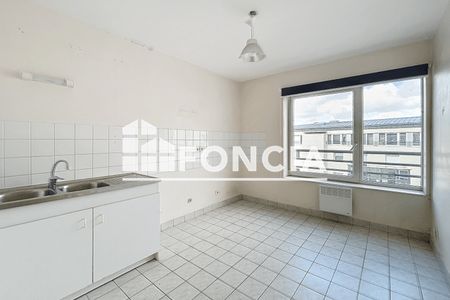 Vue n°3 Appartement 3 pièces T3 F3 à vendre - Caen (14000)