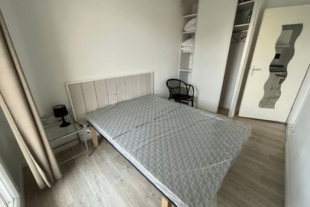 Vue n°2 Appartement 2 pièces T2 F2 à louer - Blanquefort (33290)