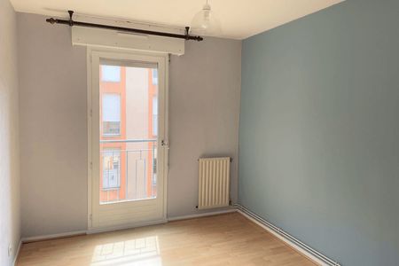 Vue n°3 Appartement 2 pièces T2 F2 à louer - Toulouse (31000)