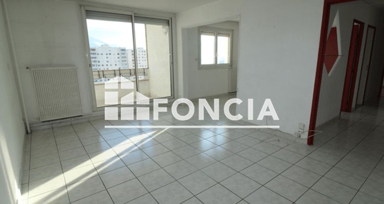appartement 4 pièces à vendre ECHIROLLES 38130 83.27 m²