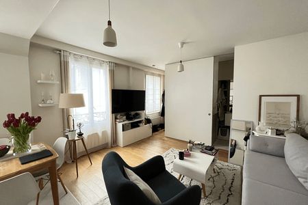 Vue n°2 Appartement meublé 3 pièces T3 F3 à louer - Paris 16ᵉ (75116)