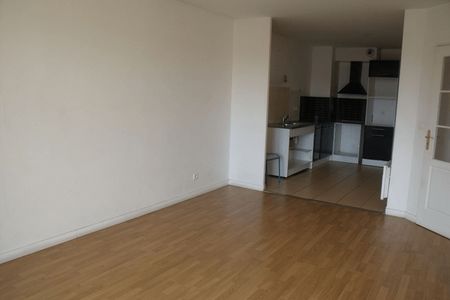 Vue n°2 Appartement 2 pièces T2 F2 à louer - Drancy (93700)