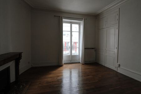 Vue n°2 Appartement 2 pièces T2 F2 à louer - Grenoble (38000)