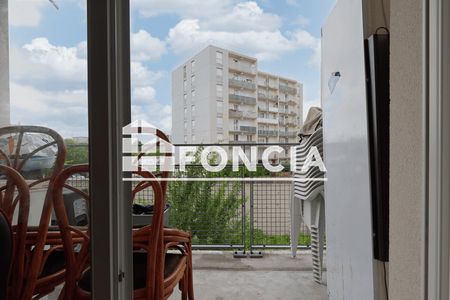 Vue n°3 Appartement 3 pièces T3 F3 à vendre - Le Mée-sur-seine (77350)