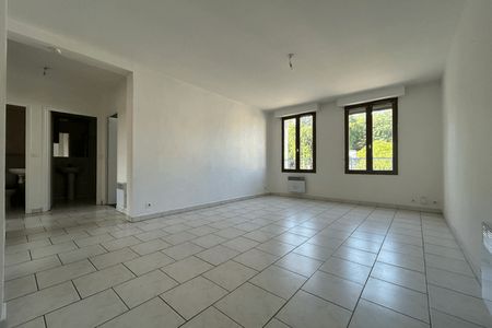 appartement 3 pièces à louer LE MESNIL LE ROI 78600 63.1 m²