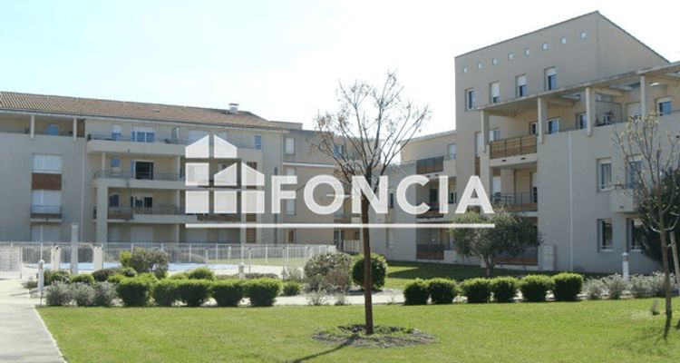 Vue n°1 Appartement 3 pièces T3 F3 à vendre - Le Pontet (84130)