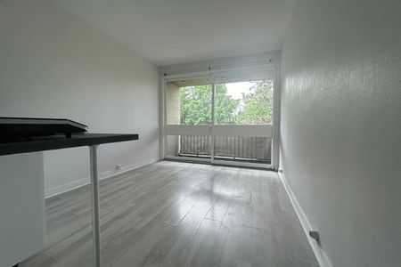 Vue n°3 Studio T1 F1 à louer - Carrieres Sur Seine (78420)